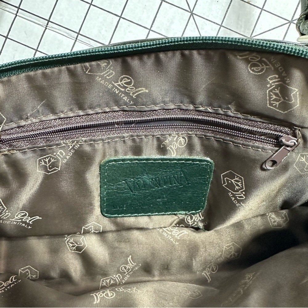 Valentina made in Italy leather shoulder bag - Picture 5 of 7